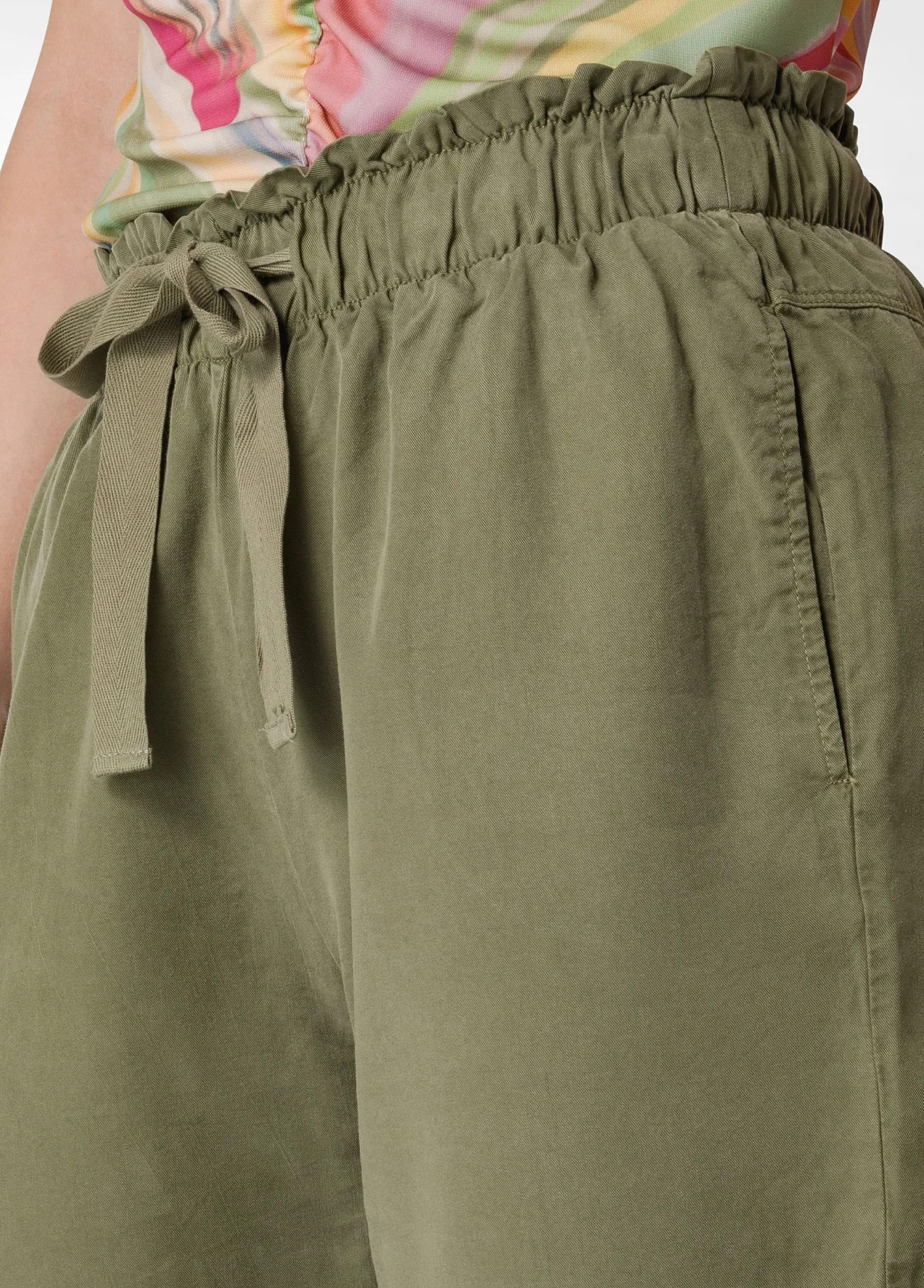 DEHA Bermuda*Shorts In Twill Tencel Verde